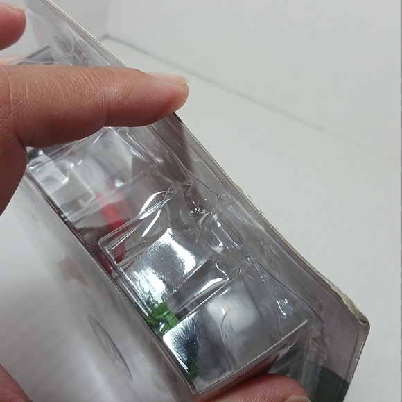 The Muppets Minimates SDCC Toys R Us Exclusive Formal Kermit & Formal Piggy - Picture 12 of 12